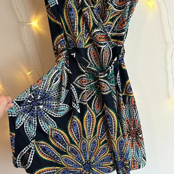 Banana Republic Floral Mandala Printed Surplice Dress - Picture 3 of 4